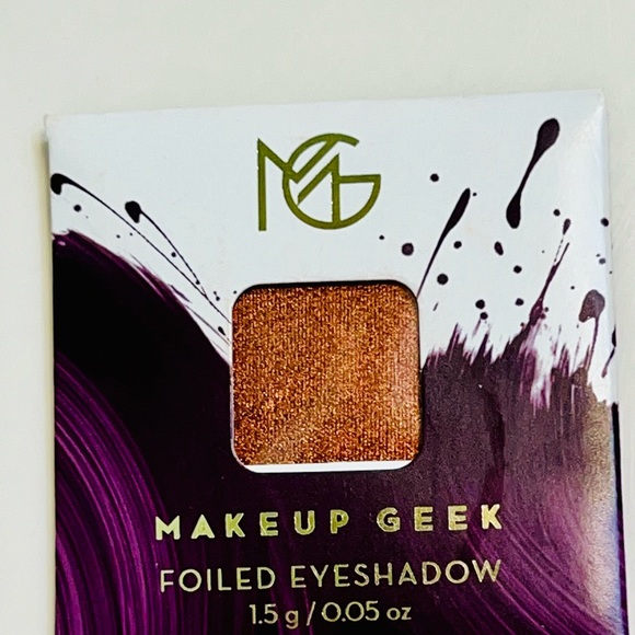 Makeup Geek Foiled Eyeshadow Flame thrower NWT - Picture 2 of 3